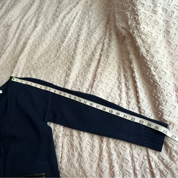 Madewell lambs wool w/ 100% leather trim pockets & elbow patches Size XS cardi - Picture 13 of 16